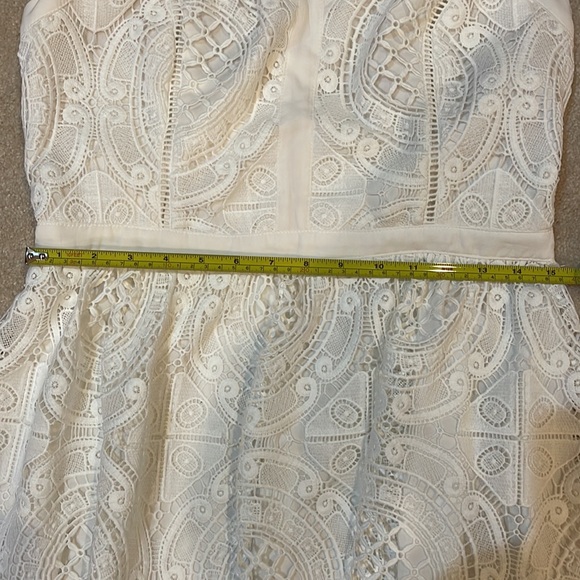 Nordstroms, strapless white lace mini dress, large - Picture 8 of 8